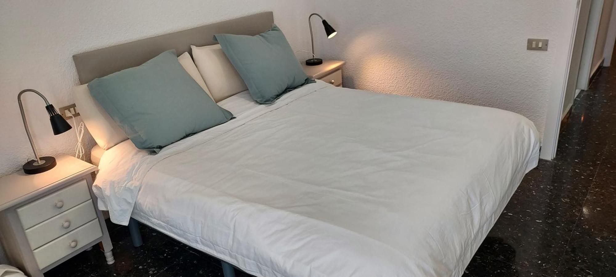 Apartment Mar 4 En *